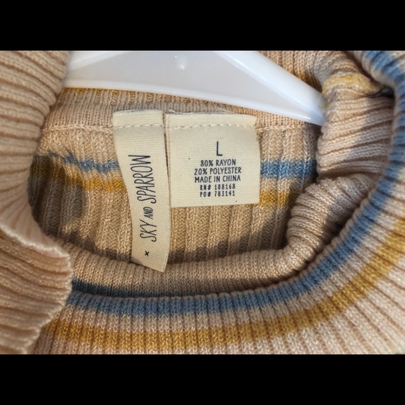Striped Mock Neck Top - Picture 3 of 3